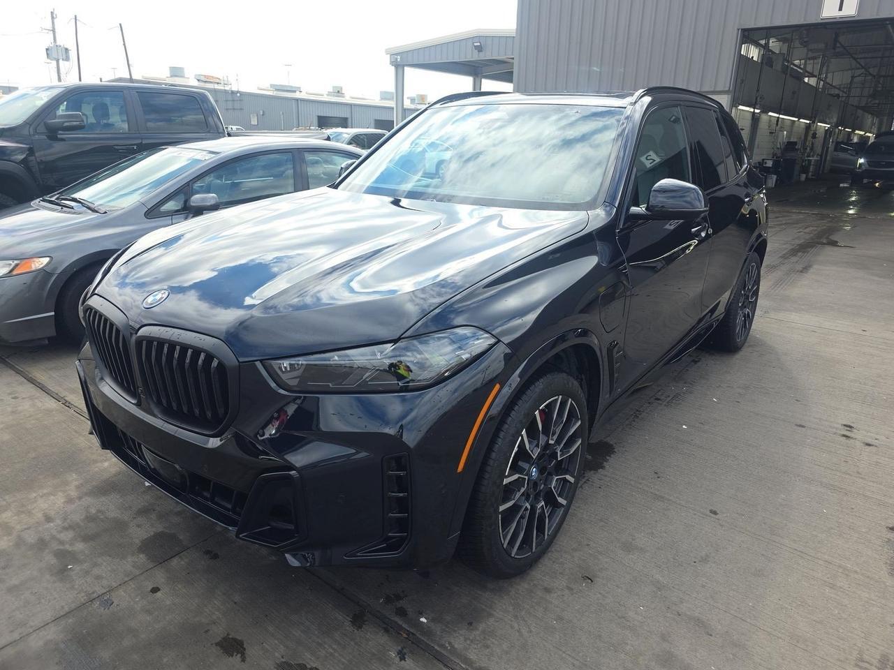 2025 BMW X5 xDrive50e Harman Kardon Sound Parking Assistant Portland OR