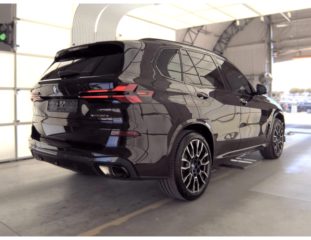 2025 BMW X5 xDrive50e Head Up Display Harman Kardon Sound Portland OR