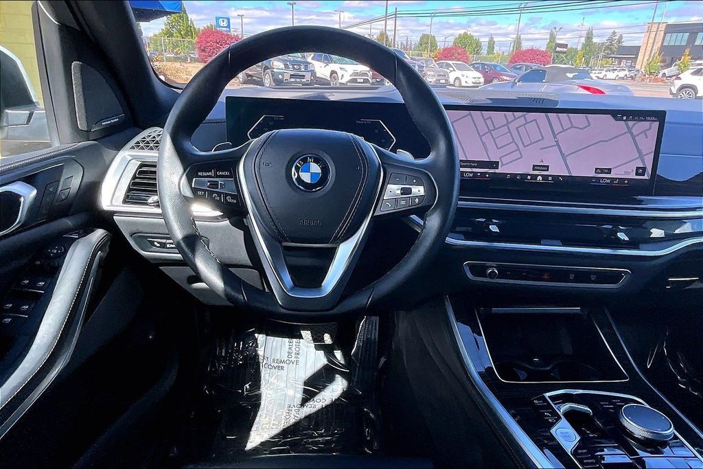 2025 BMW X5 xDrive50e OR