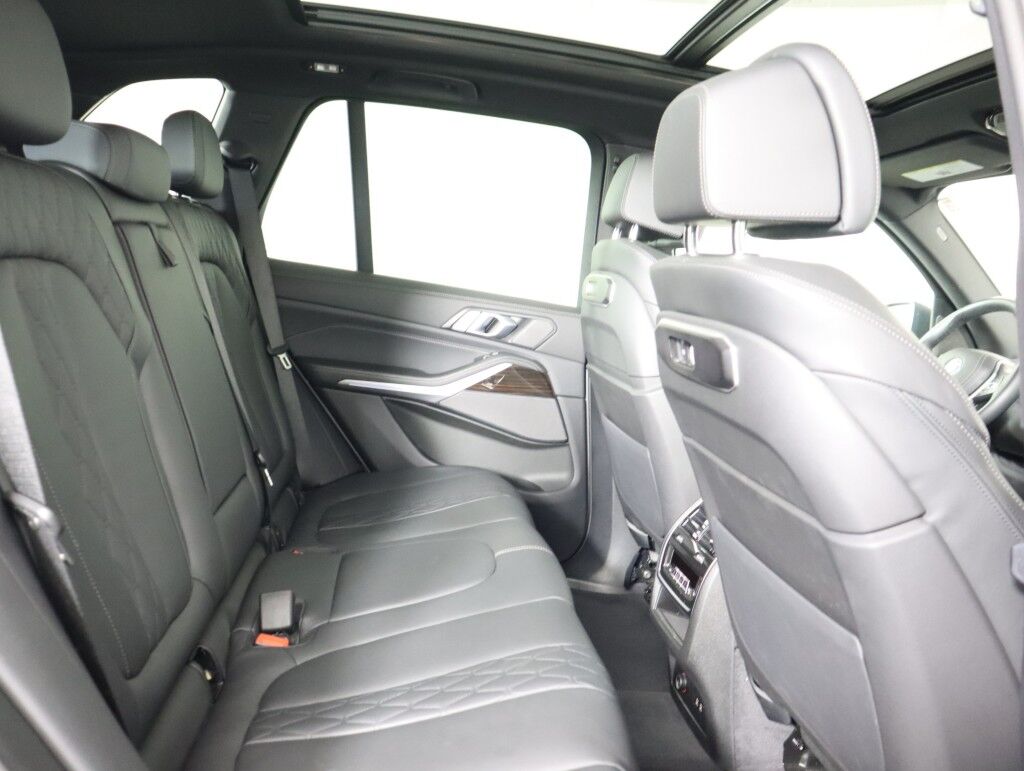 2025 BMW X5 xDrive50e Plug-In Hybrid Premium w/Climate Comfort Maumee OH