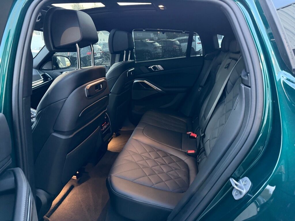 2025 BMW X6 M60i Orange MA