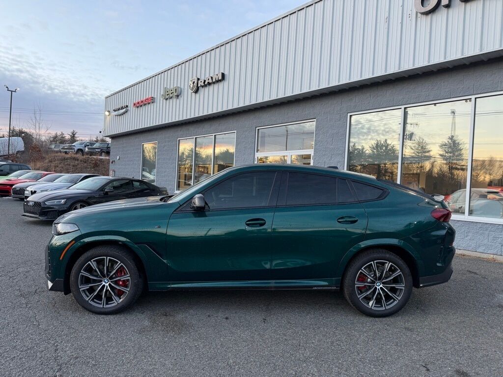 2025 BMW X6 M60i