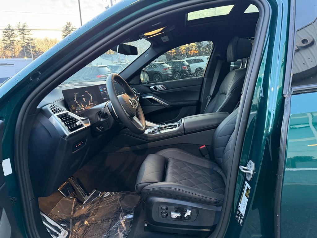 2025 BMW X6 M60i Orange MA