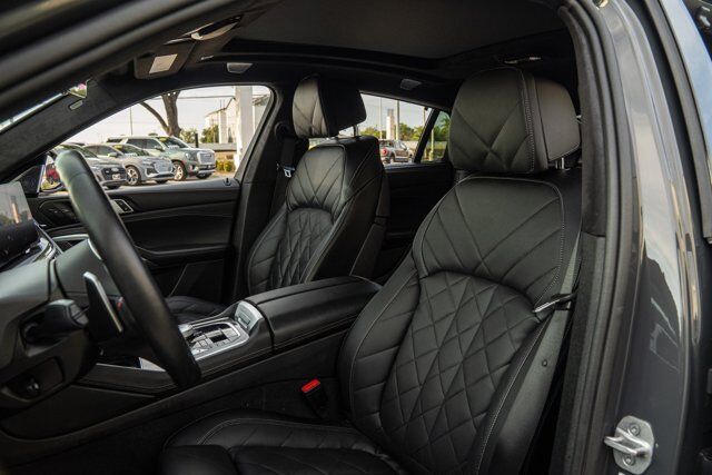 2025 BMW X6 M60i  Selma TX
