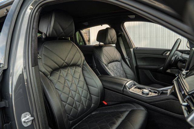 2025 BMW X6 M60i  Selma TX