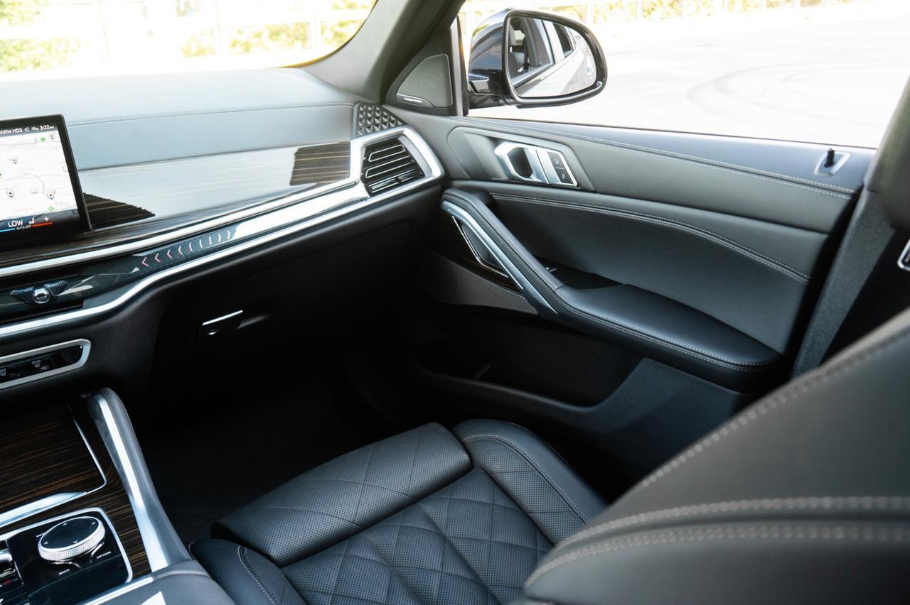 2025 BMW X6 xDrive40i Yonkers NY