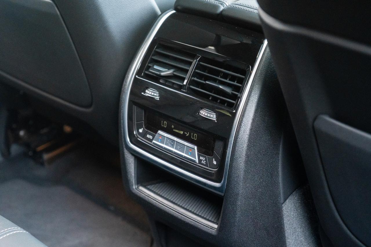 2025 BMW X6 xDrive40i Yonkers NY