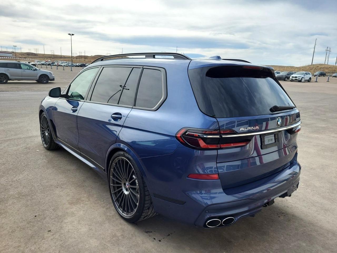 2025 BMW X7 ALPINA XB7 Second Row Captains Chairs Bowers &amp; Wilkins Sound Portland OR