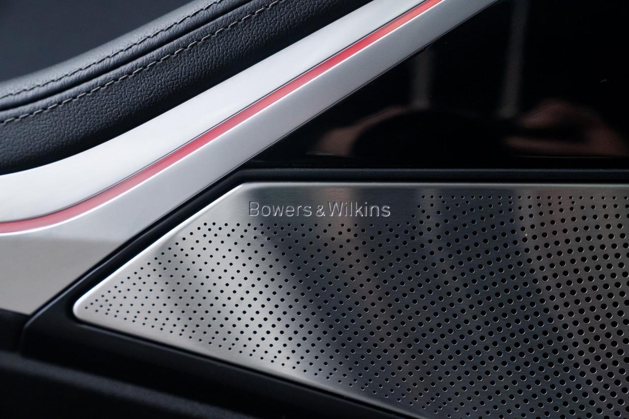 2025 BMW X7 ALPINA XB7 Vented Seats Black Full Merino Leather Portland OR