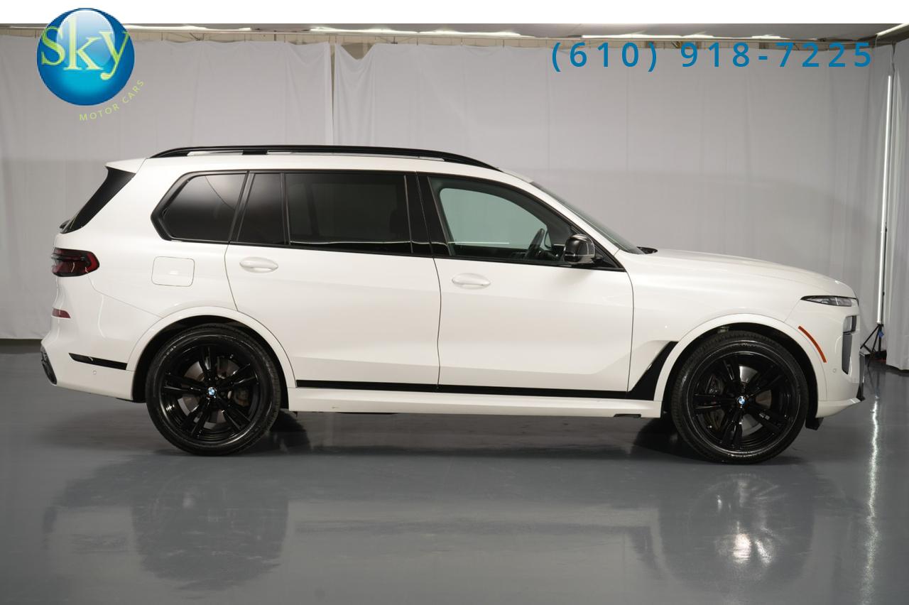 2025 BMW X7 AWD M60i Driver AssIst & Executive PKGS 7-PASSENGER West Chester PA