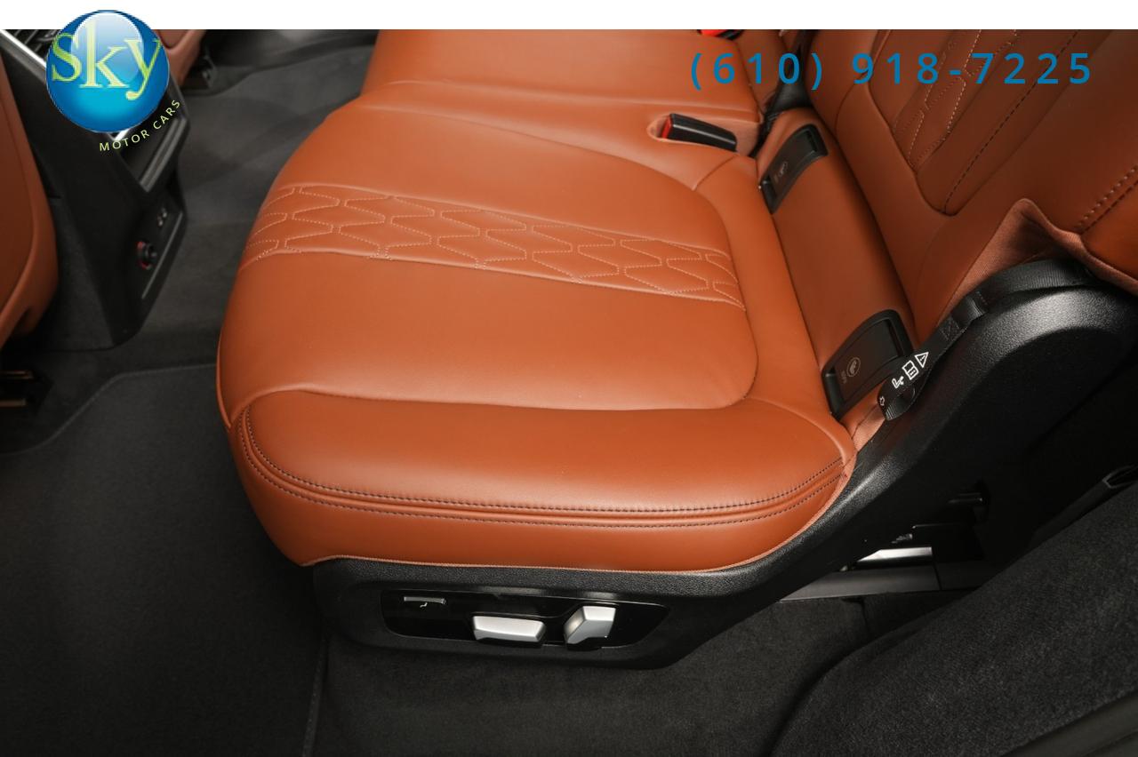 2025 BMW X7 AWD M60i Driver AssIst & Executive PKGS 7-PASSENGER West Chester PA