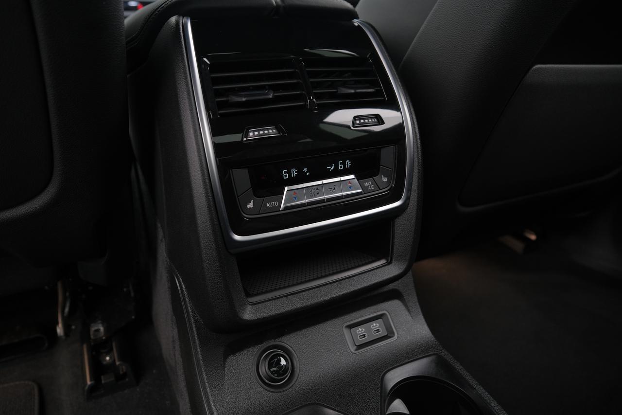 2025 BMW X7 M60i Miami FL