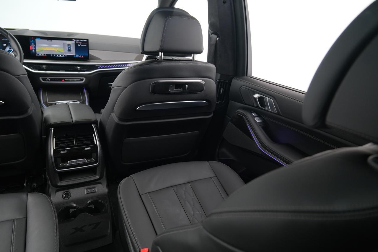 2025 BMW X7 M60i Miami FL