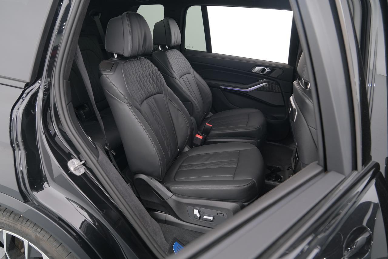 2025 BMW X7 M60i Miami FL
