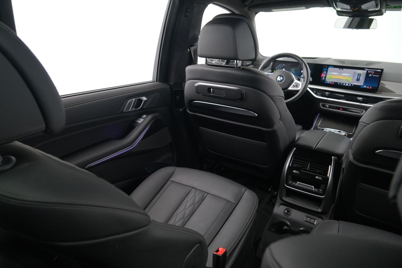 2025 BMW X7 M60i Miami FL