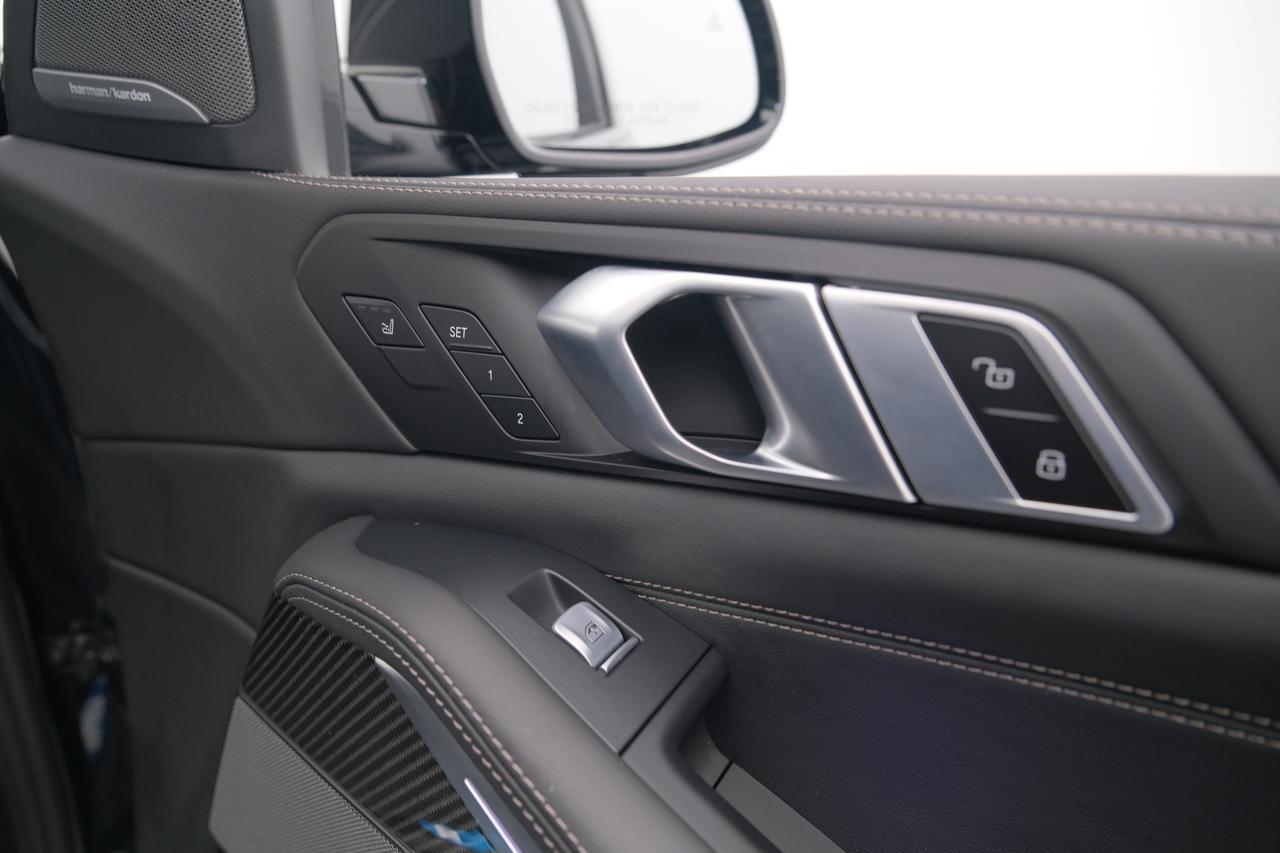 2025 BMW X7 M60i Miami FL