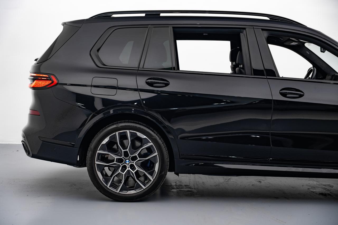 2025 BMW X7 M60i Miami FL