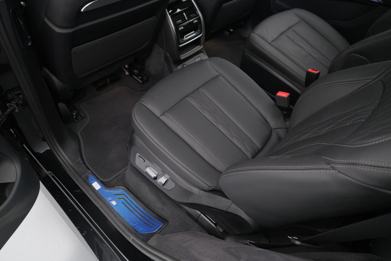 2025 BMW X7 M60i Miami FL