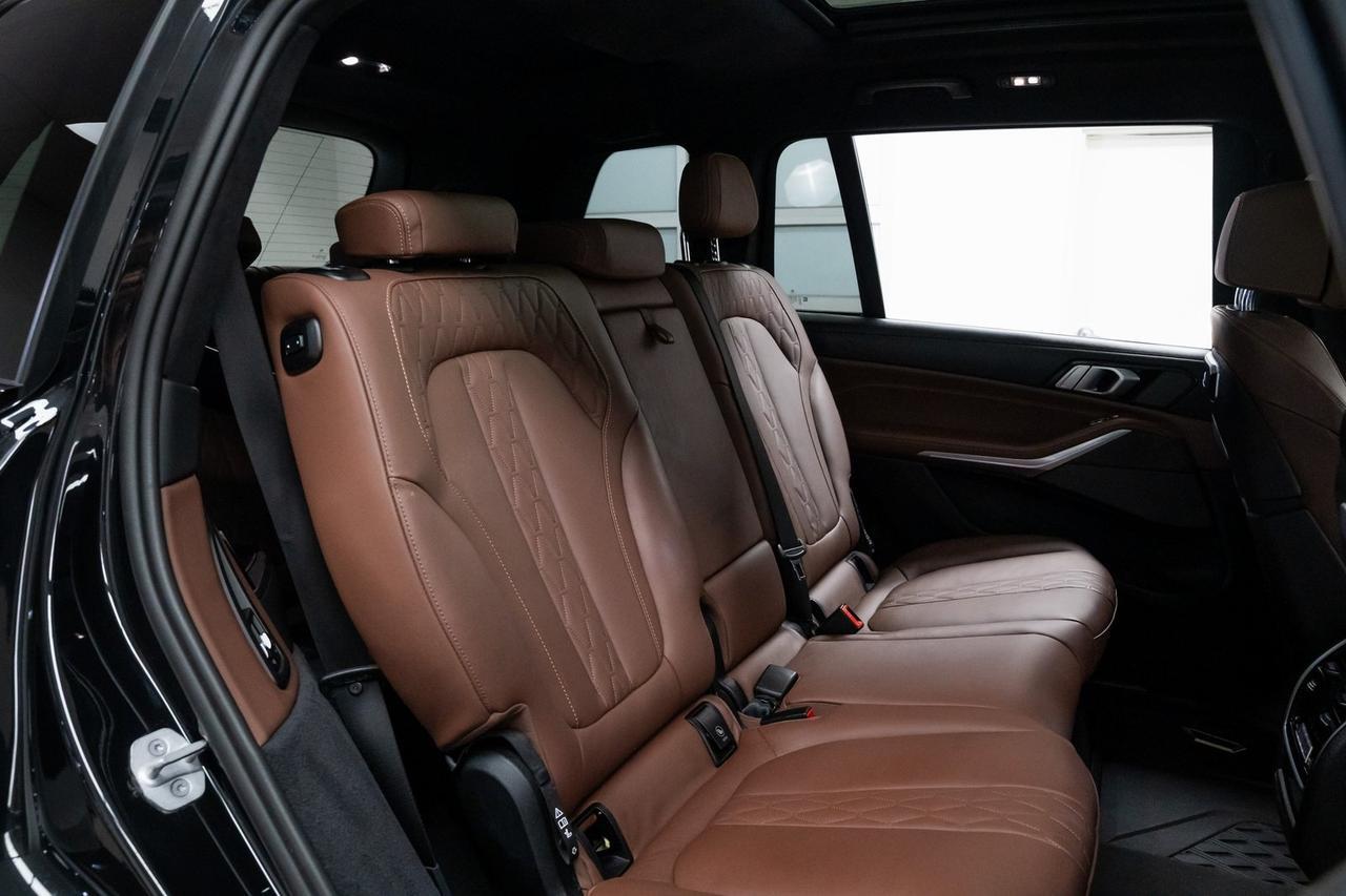 2025 BMW X7 M60i 1 Owner Adaptive Cruise Massage Seats Portland OR