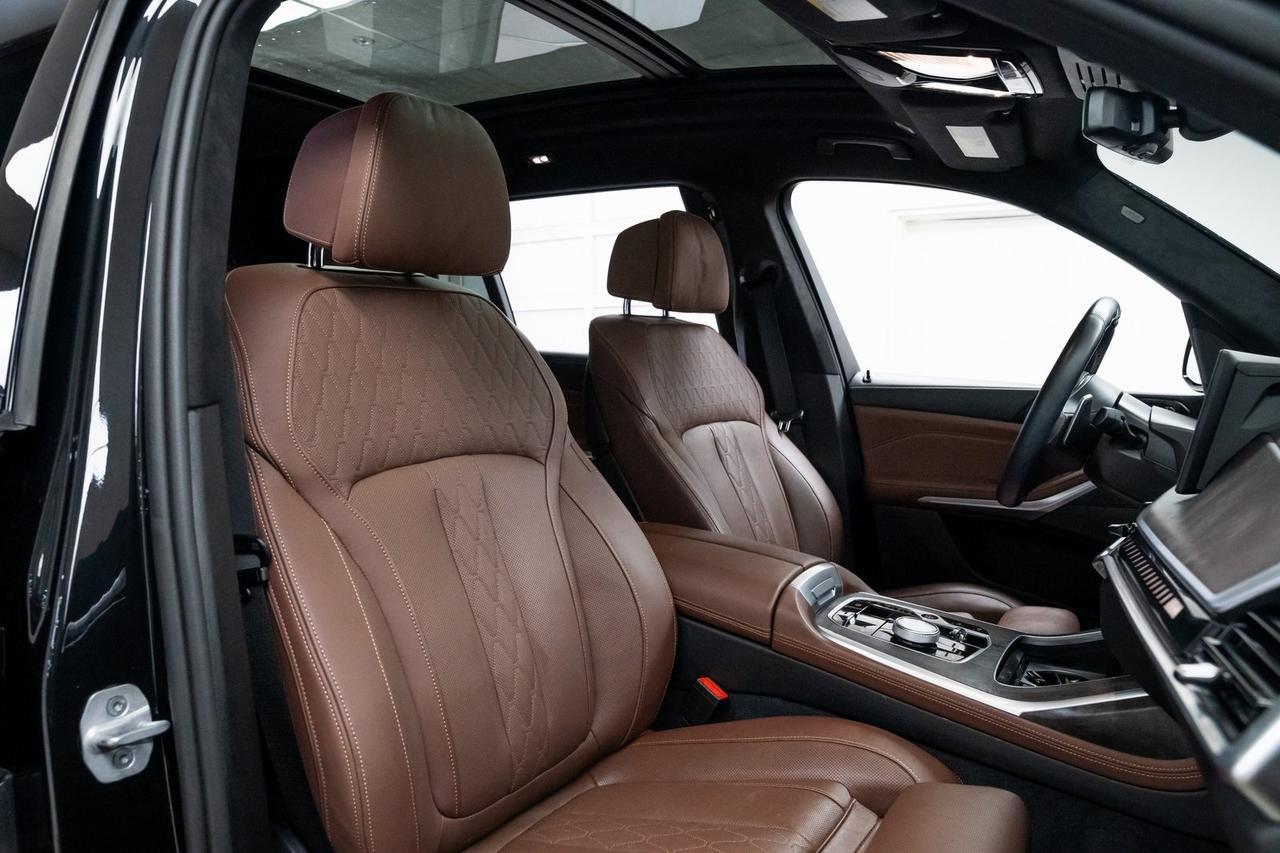 2025 BMW X7 M60i 1 Owner Adaptive Cruise Massage Seats Portland OR