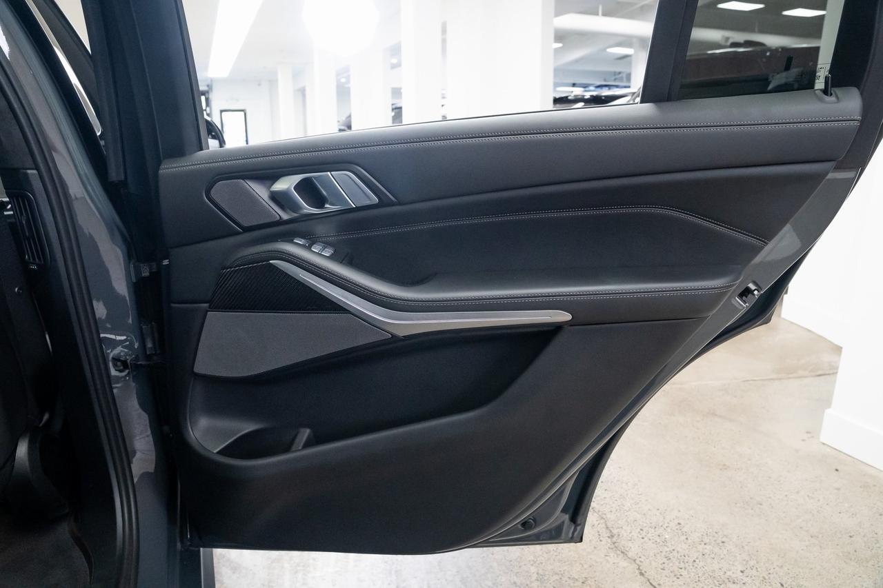 2025 BMW X7 M60i 1 Owner Vented Seats Executive Package Portland OR