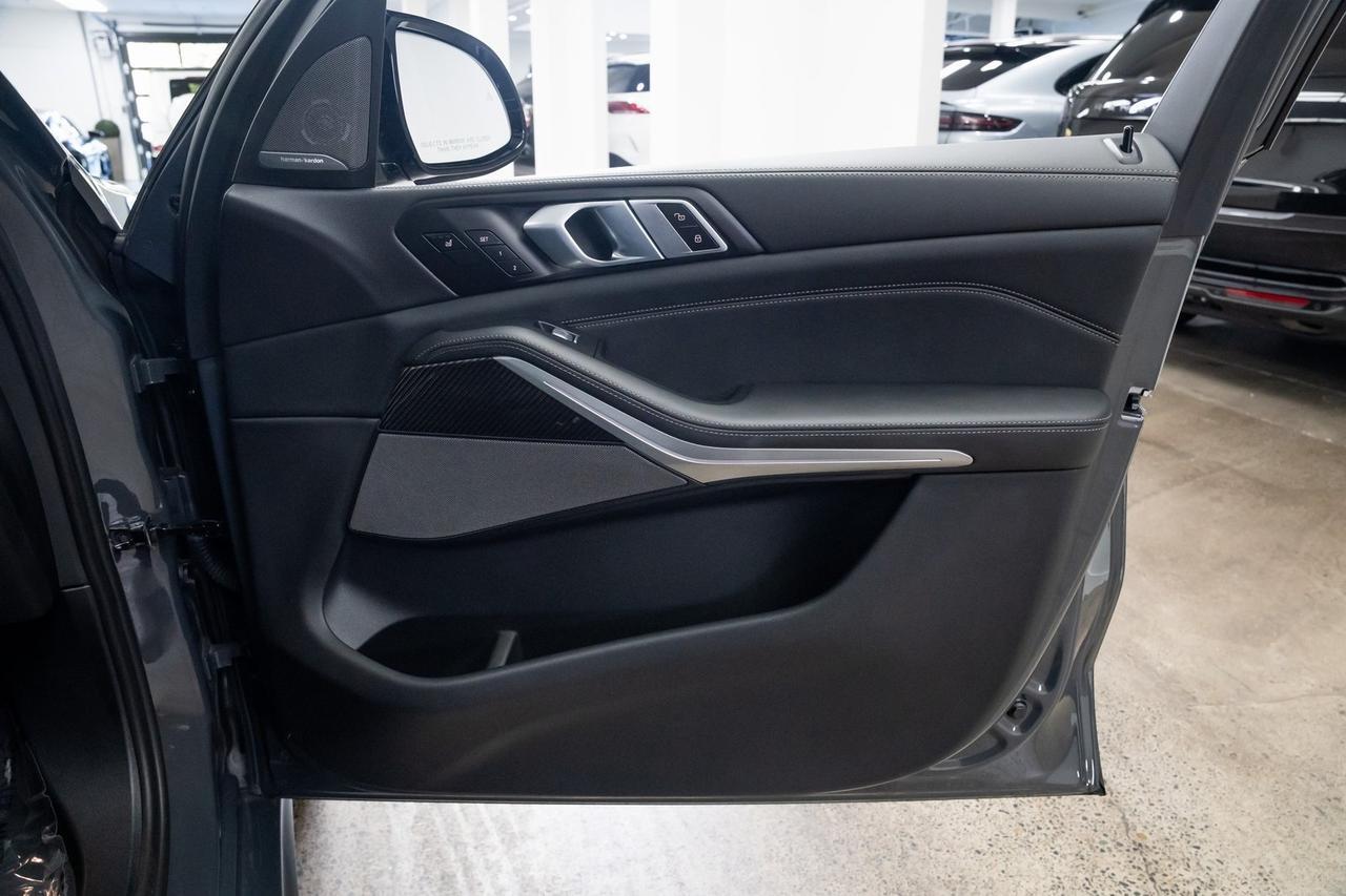 2025 BMW X7 M60i 1 Owner Vented Seats Executive Package Portland OR
