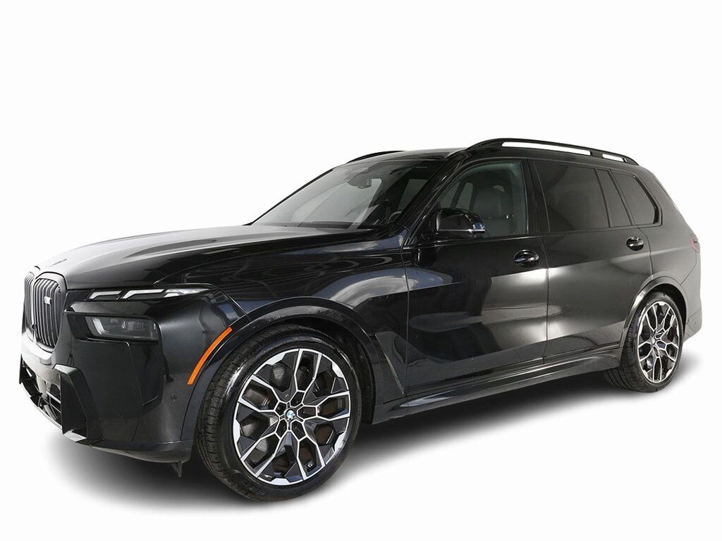2025 BMW X7 M60i