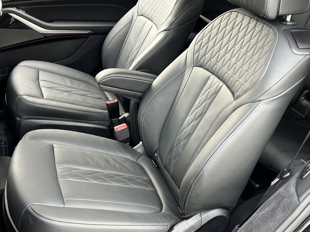 2025 BMW X7 M60i Indianapolis IN