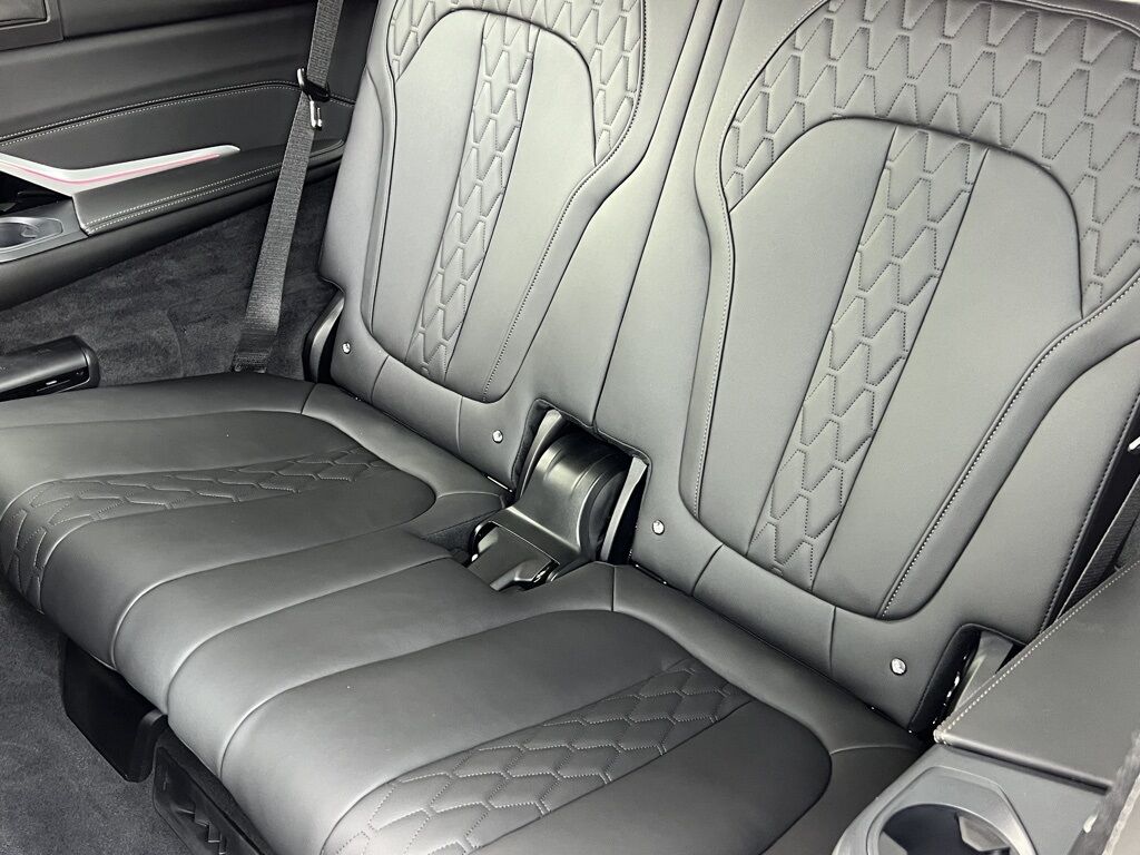 2025 BMW X7 M60i Indianapolis IN