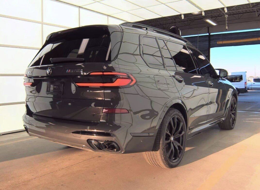 2025 BMW X7 M60i Massage Seats Adaptive Cruise Portland OR