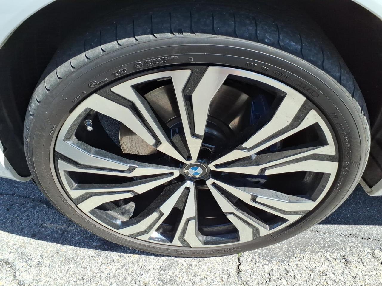 2025 BMW X7 M60i Roanoke VA