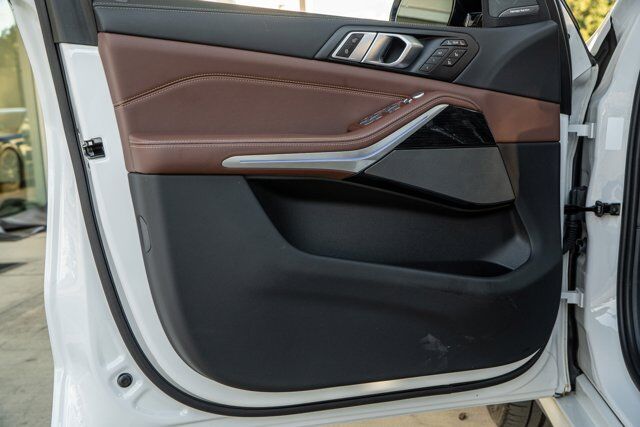 2025 BMW X7 M60i  Selma TX