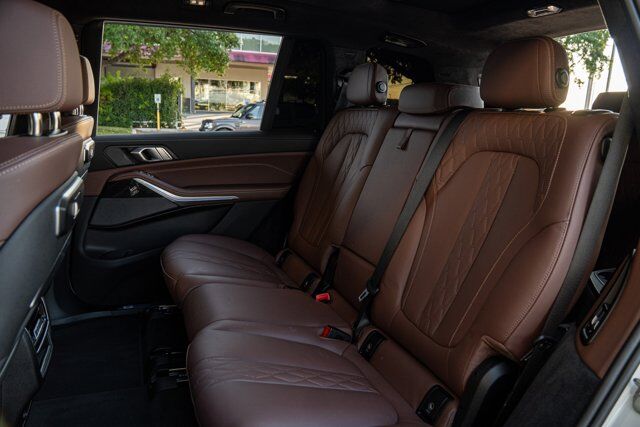 2025 BMW X7 M60i  Selma TX