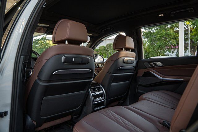 2025 BMW X7 M60i  Selma TX