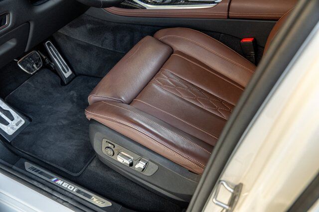 2025 BMW X7 M60i  Selma TX