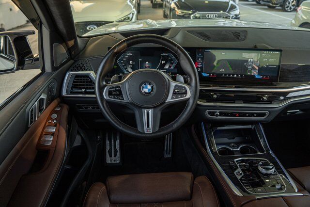 2025 BMW X7 M60i  Selma TX