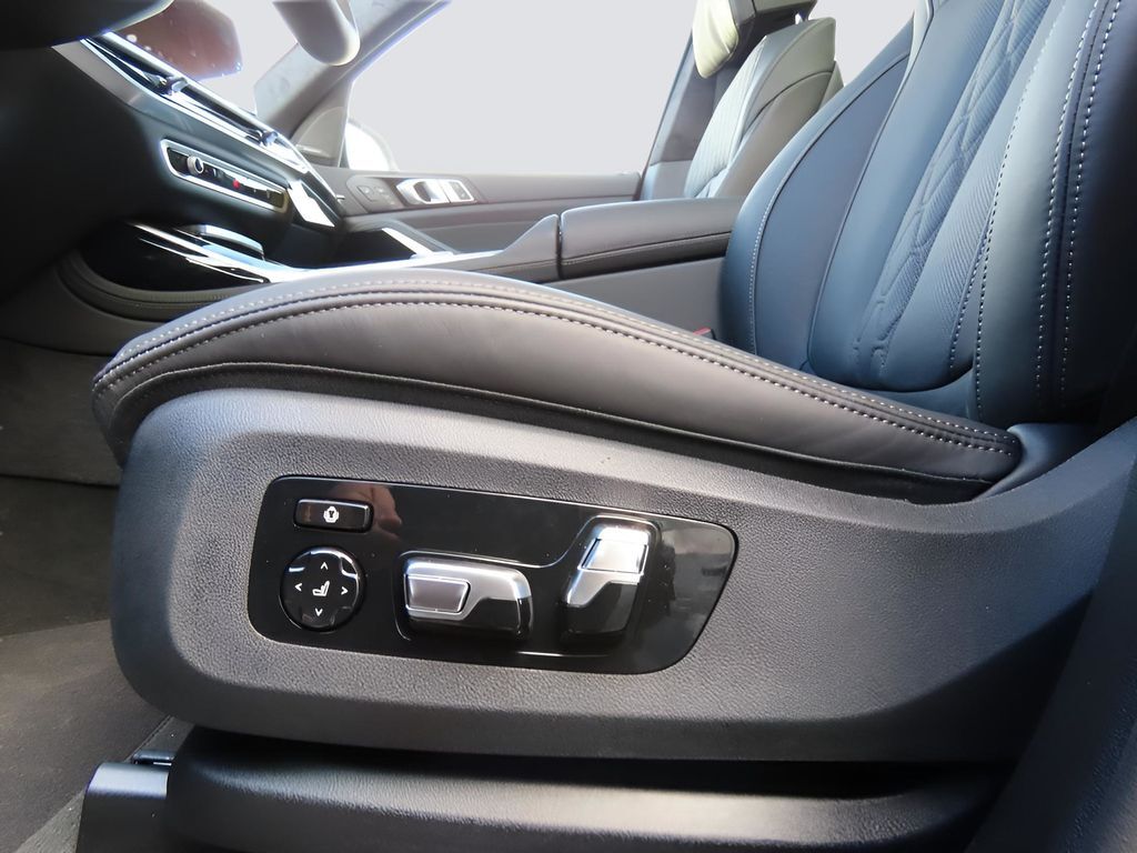 2025 BMW X7 M60i San Clemente CA