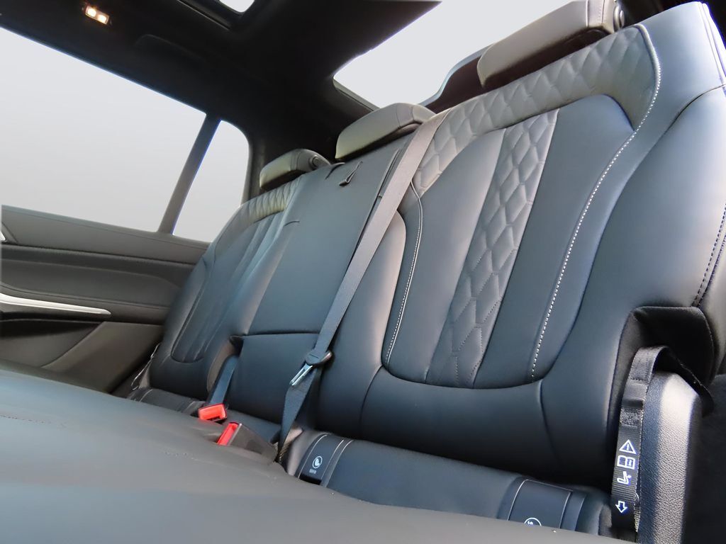 2025 BMW X7 M60i San Clemente CA