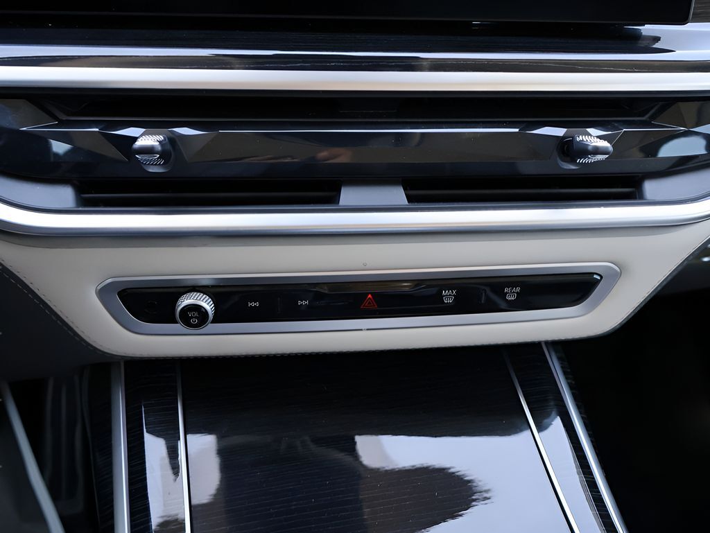 2025 BMW X7 M60i San Clemente CA