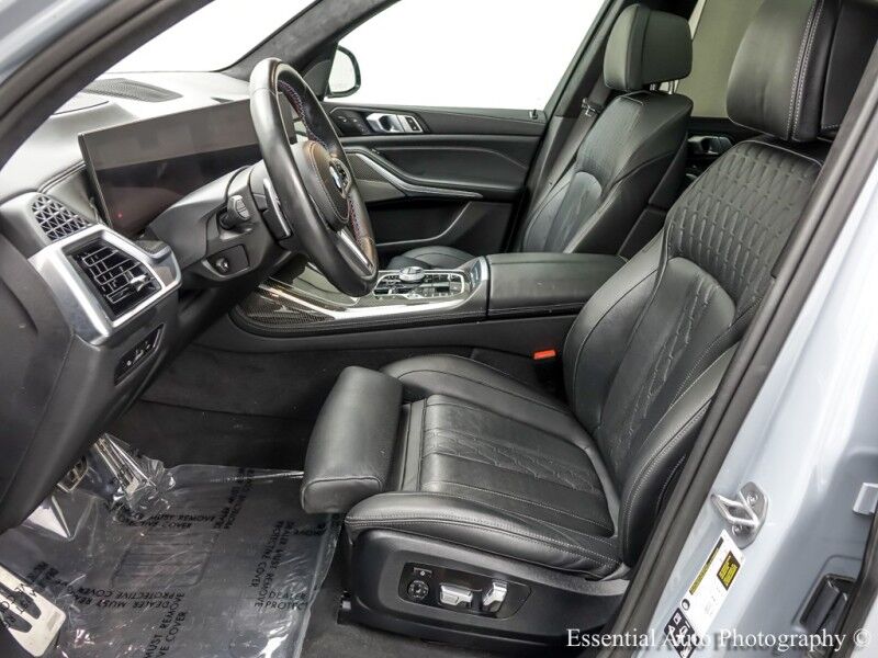 2025 BMW X7 M60i Willowbrook IL