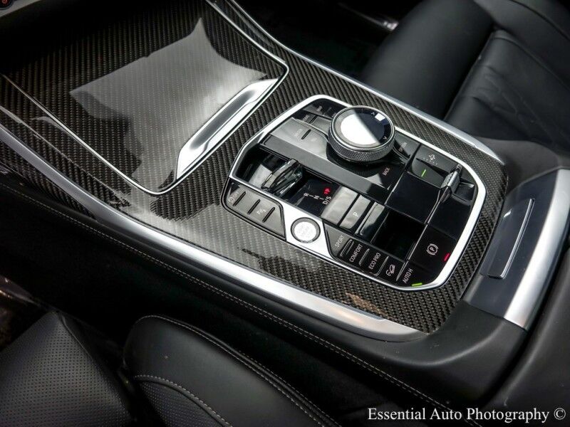 2025 BMW X7 M60i Willowbrook IL