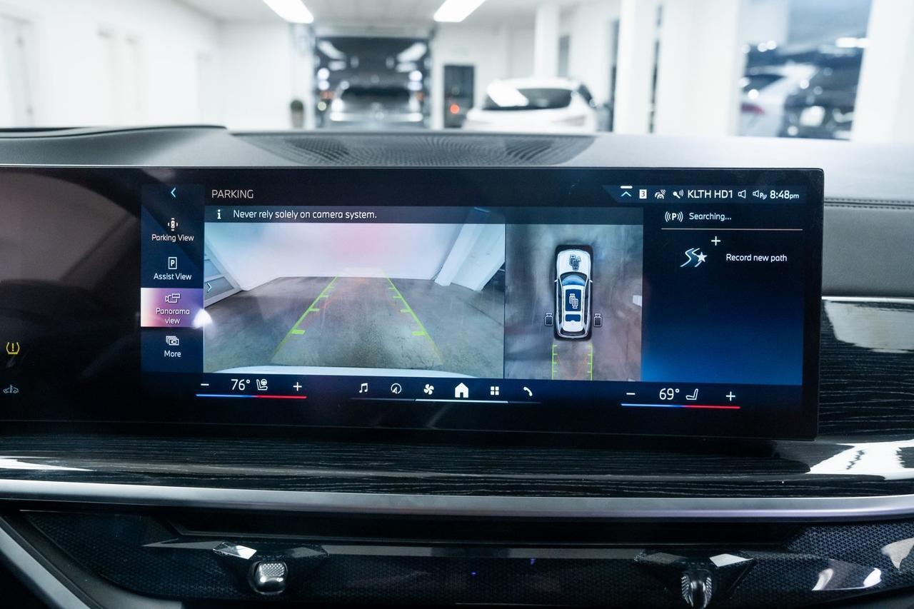 2025 BMW X7 xDrive40i 1 Owner M Sport Package Premium Package Portland OR