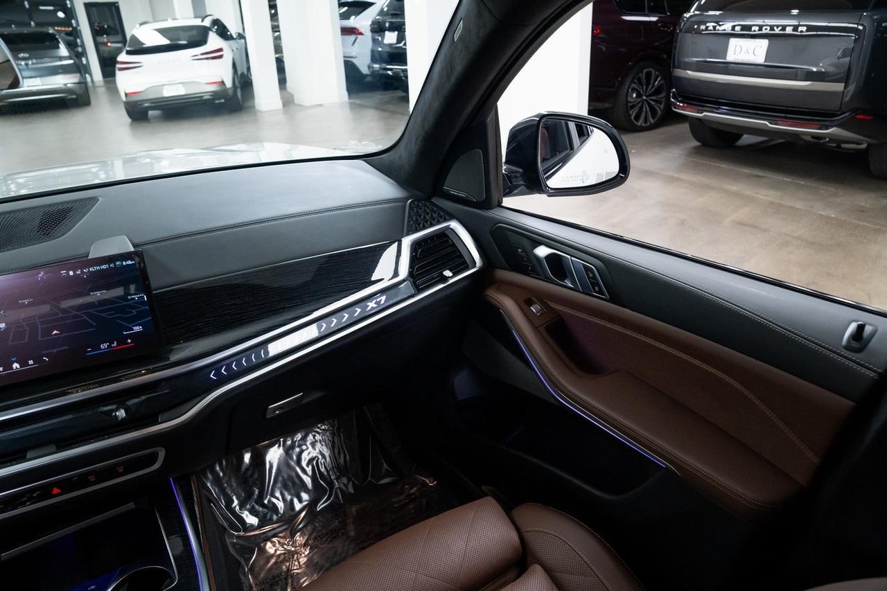 2025 BMW X7 xDrive40i 1 Owner M Sport Package Premium Package Portland OR