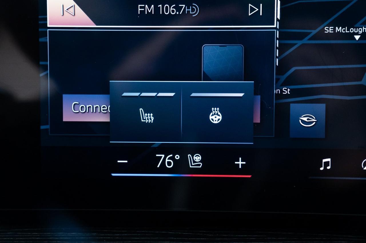 2025 BMW X7 xDrive40i 1 Owner M Sport Package Premium Package Portland OR