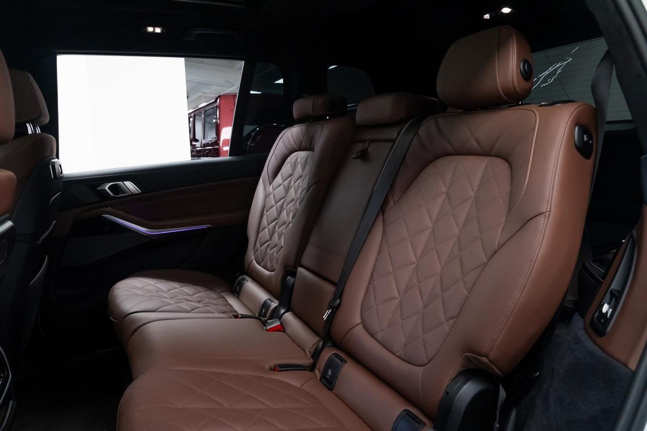 2025 BMW X7 xDrive40i 1 Owner M Sport Package Premium Package Portland OR