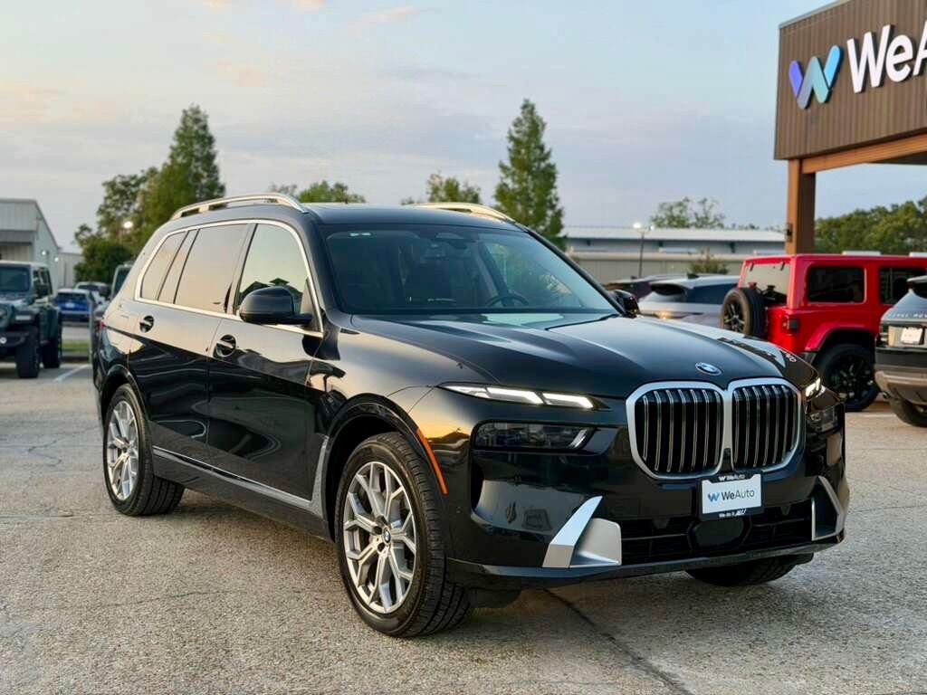 2025 BMW X7 xDrive40i