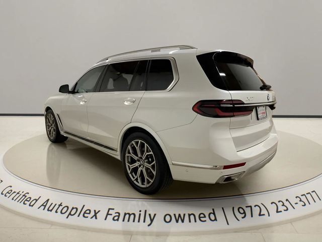 2025 BMW X7 xDrive40i