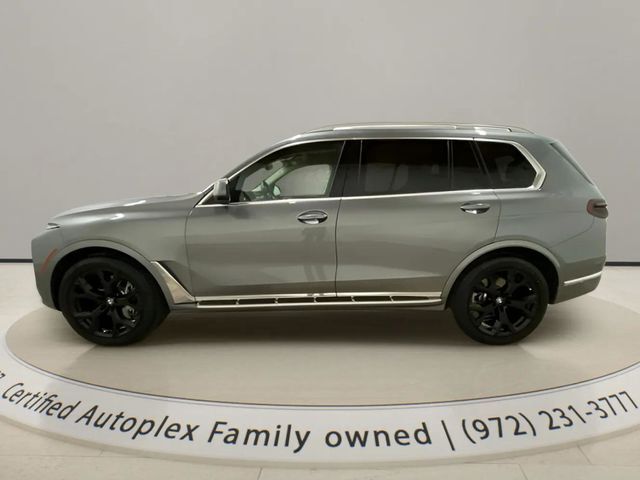 2025 BMW X7 xDrive40i