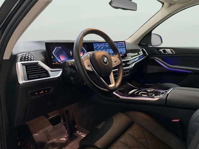 2025 BMW X7 40i - Photo 26