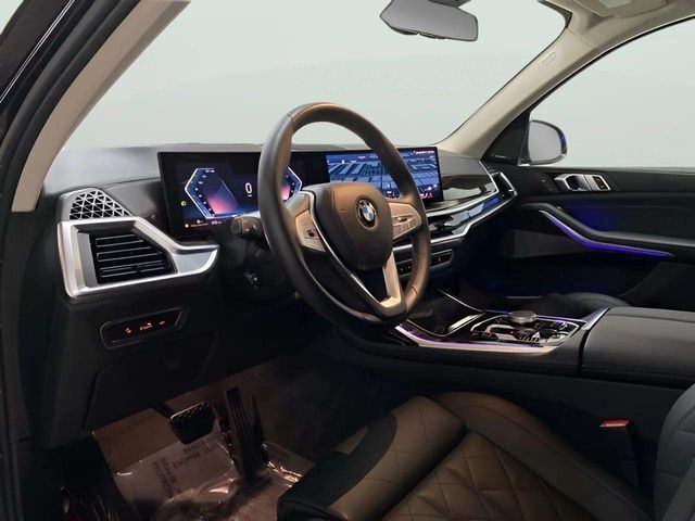 2025 BMW X7 40i - Photo 25